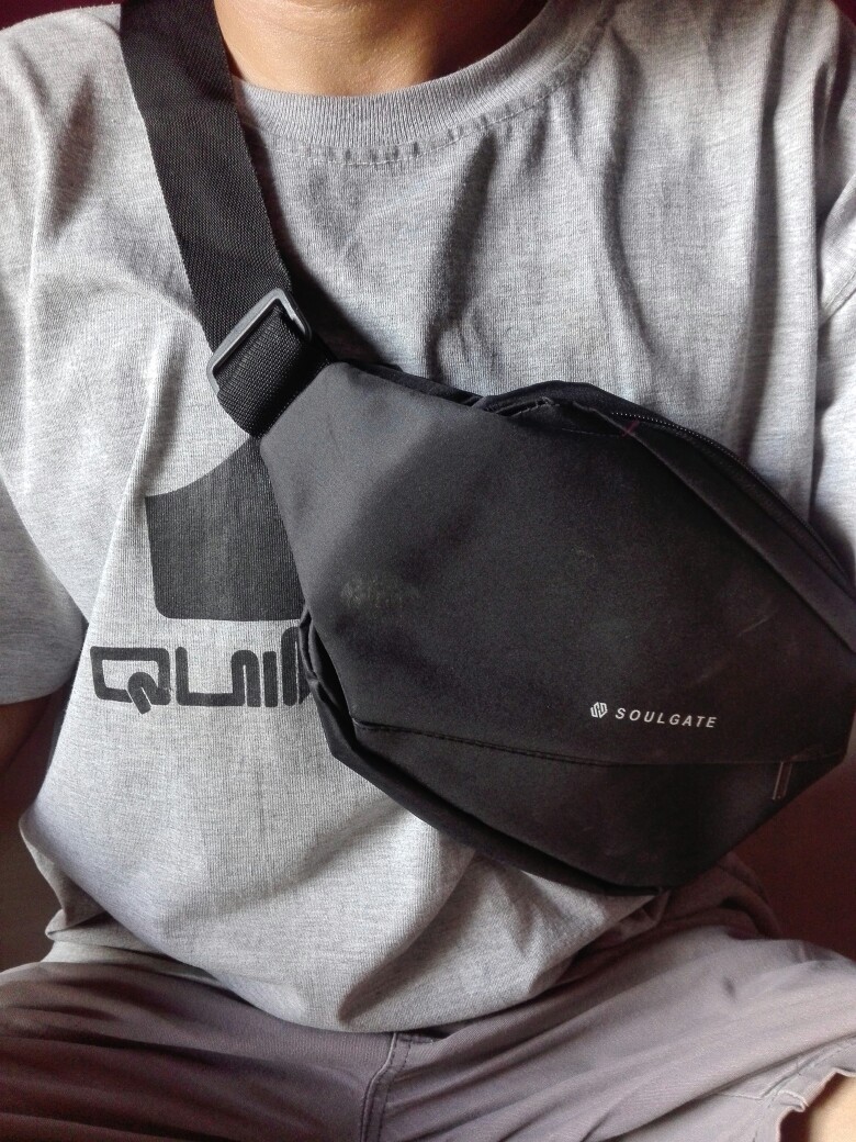 Soulgate Exer Waistbag Dua Muka Polyester - Foto ulasan pembeli