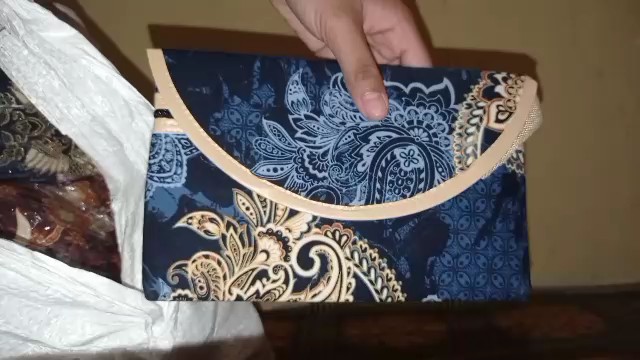SOUVENIR DOMPET BATIK,DOMPET TUTUP MAGNET,DOMPET BATIK - Foto ulasan pembeli
