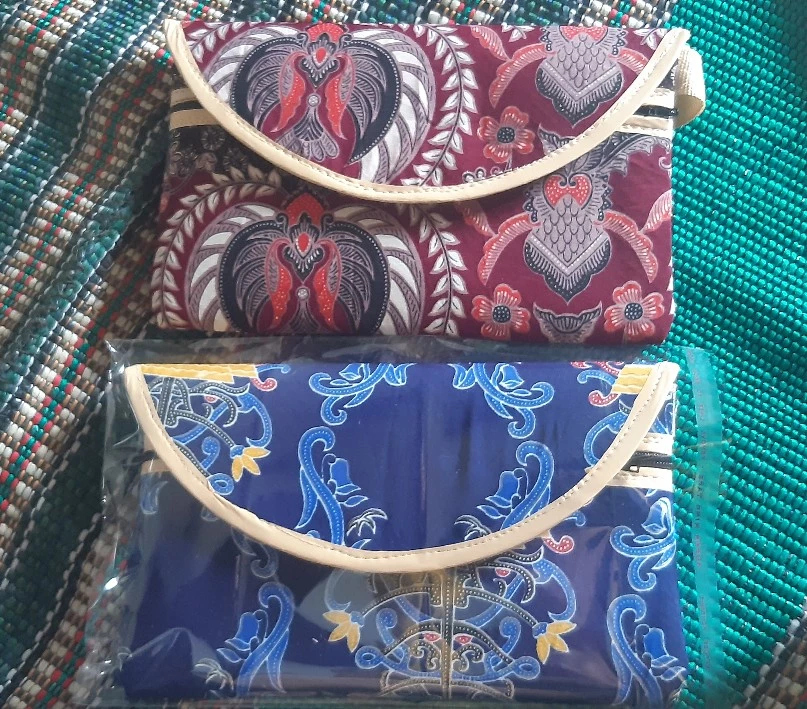 SOUVENIR DOMPET BATIK,DOMPET TUTUP MAGNET,DOMPET BATIK - Foto ulasan pembeli