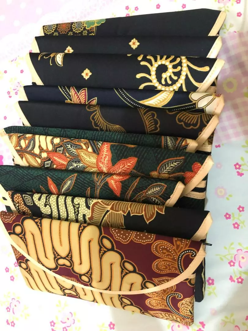 SOUVENIR DOMPET BATIK,DOMPET TUTUP MAGNET,DOMPET BATIK - Foto ulasan pembeli