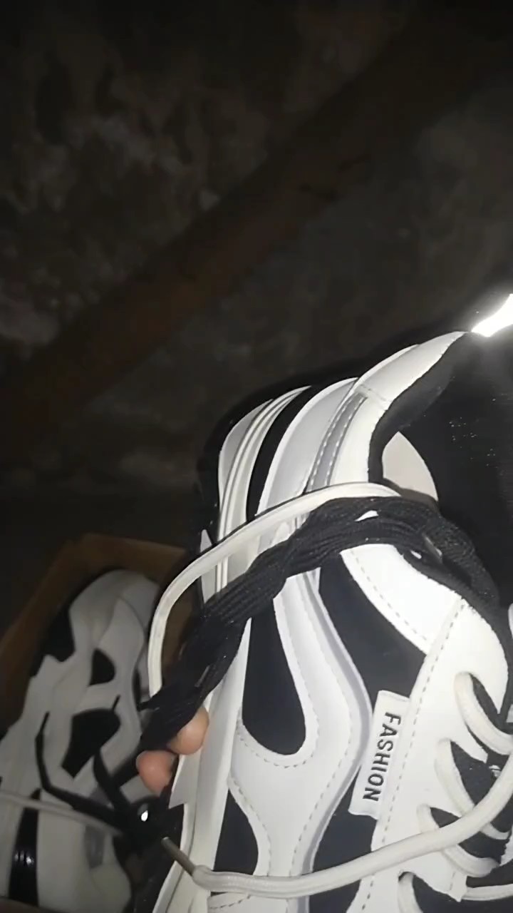 SOVELLA Marsha Sepatu Wanita Sneakers Olahraga - Buyer review photo