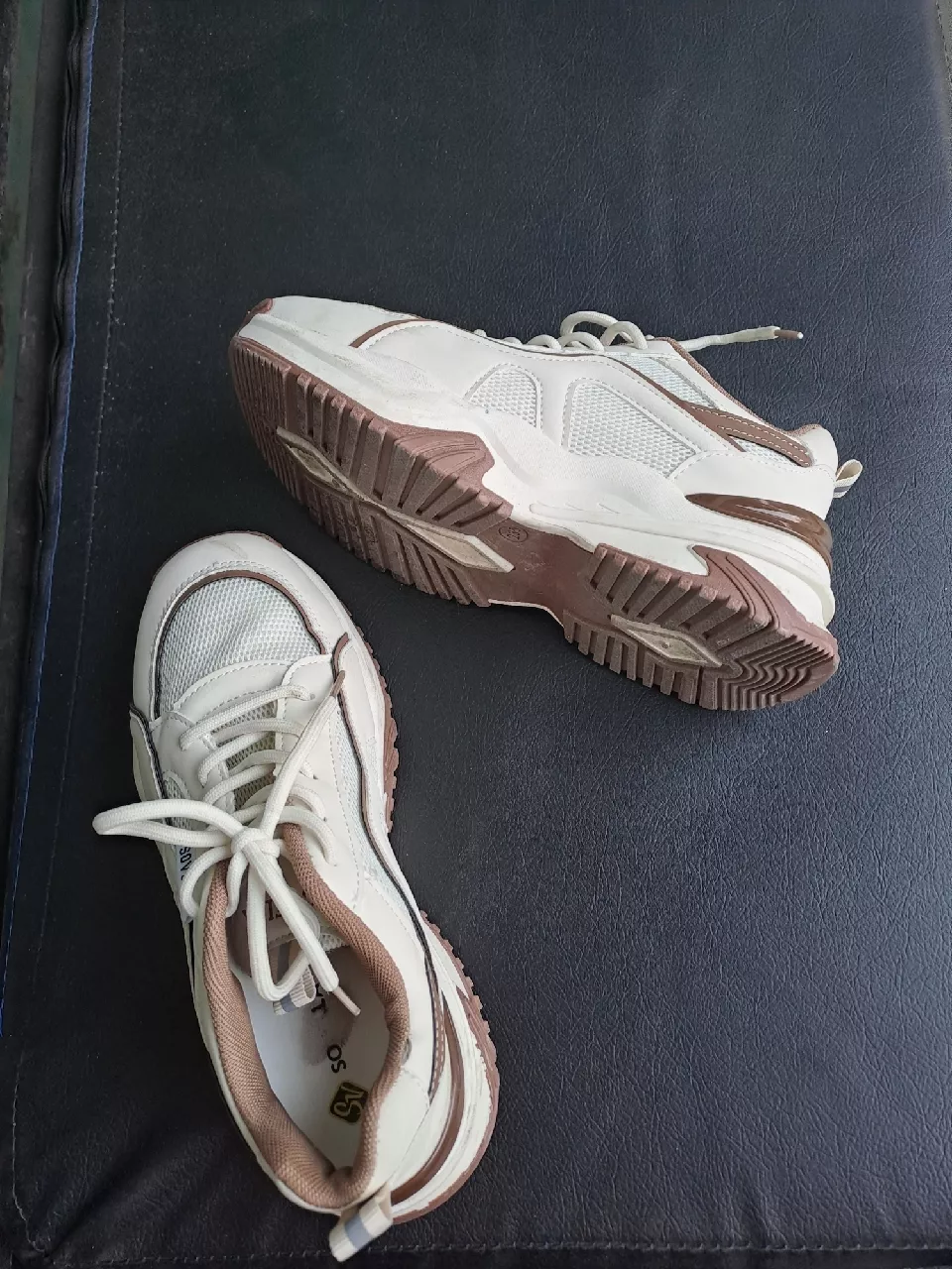 SOVELLA Marsha Sepatu Wanita Sneakers Olahraga - Buyer review photo