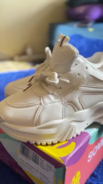 SOVELLA Marsha Sepatu Wanita Sneakers Olahraga - Buyer review photo