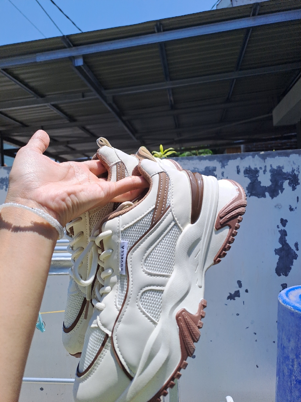 SOVELLA Marsha Sepatu Wanita Sneakers Olahraga - Buyer review photo
