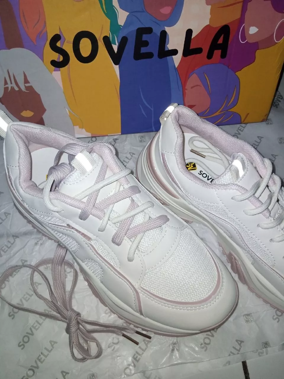 SOVELLA Marsha Sepatu Wanita Sneakers Olahraga - Buyer review photo