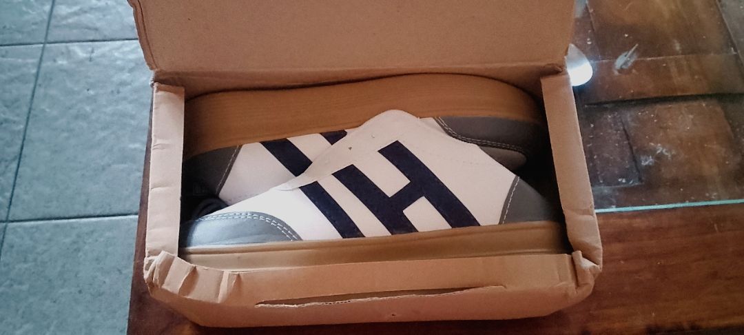 Soomin Sepatu Sneakers Wanita Korea Free Box - Foto ulasan pembeli