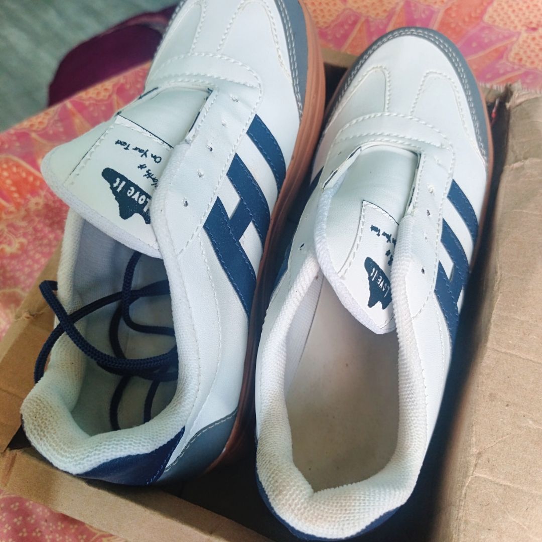 Soomin Sepatu Sneakers Wanita Korea Free Box - Foto ulasan pembeli