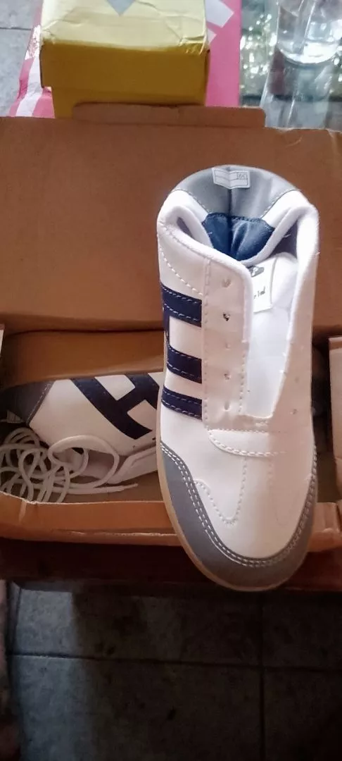 Soomin Sepatu Sneakers Wanita Korea Free Box - Foto ulasan pembeli