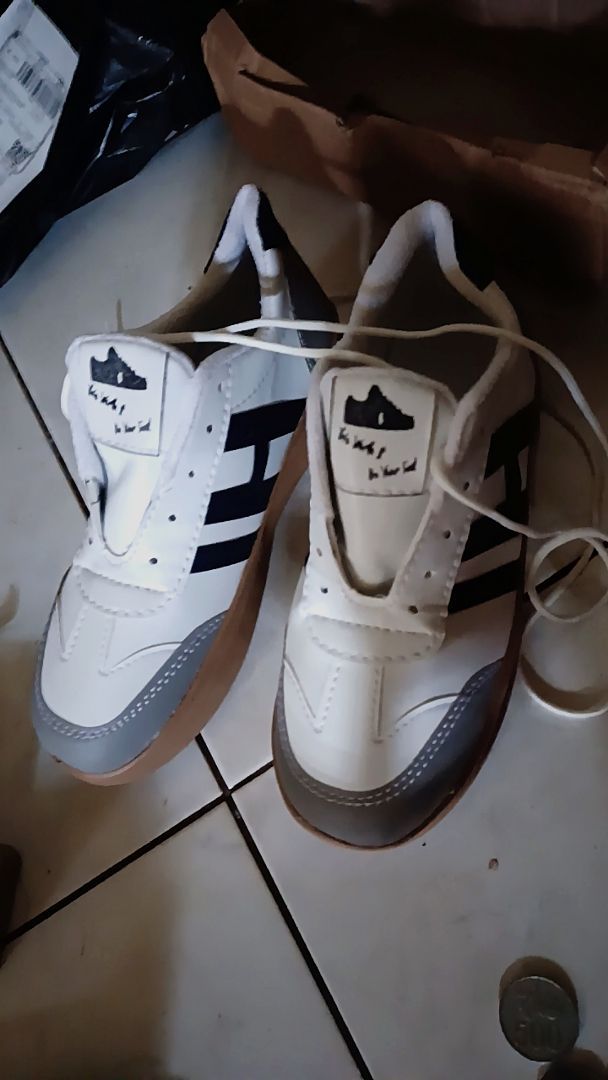 Soomin Sepatu Sneakers Wanita Korea Free Box - Foto ulasan pembeli