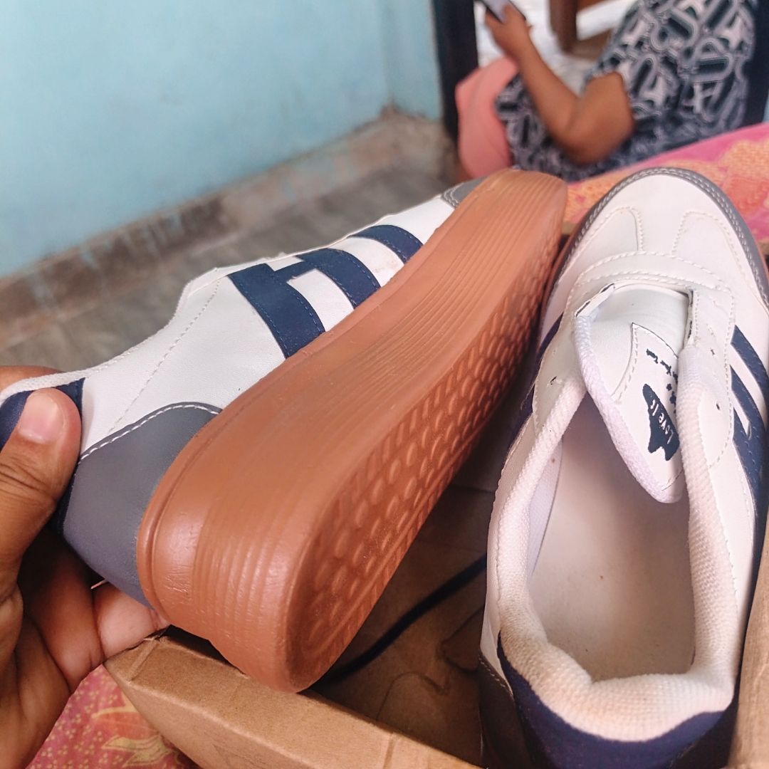 Soomin Sepatu Sneakers Wanita Korea Free Box - Foto ulasan pembeli