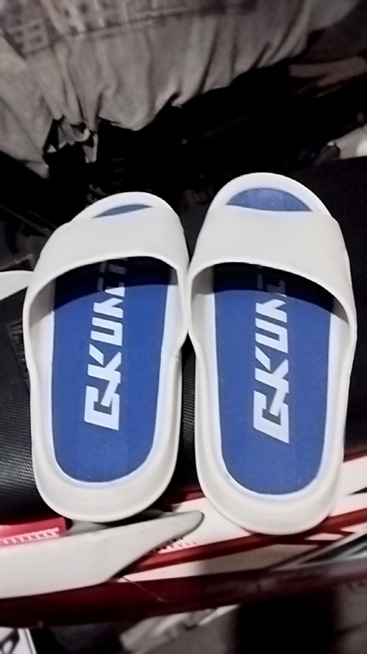 Sandal Bajo / Sandal slop / Sandal Slide / Sandal Slide Pria Wanita / Sendal Pria / Sol super lembut - Foto ulasan pembeli