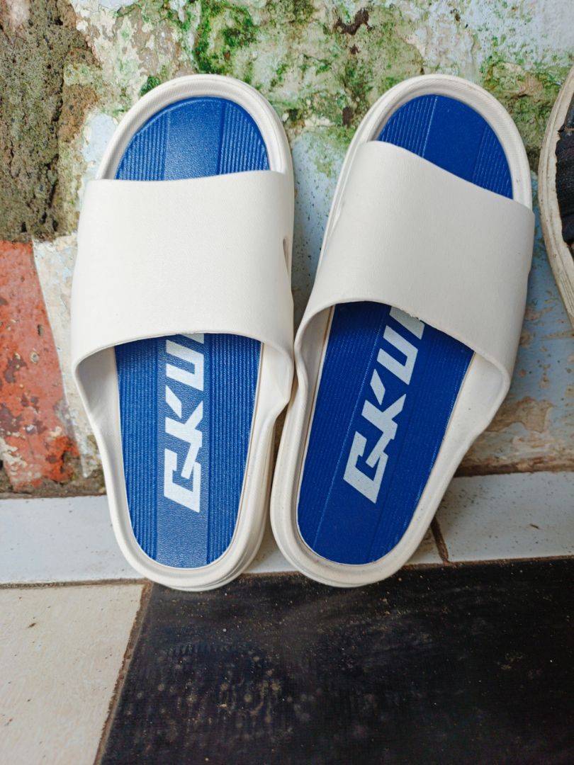 Sandal Bajo / Sandal slop / Sandal Slide / Sandal Slide Pria Wanita / Sendal Pria / Sol super lembut - Foto ulasan pembeli
