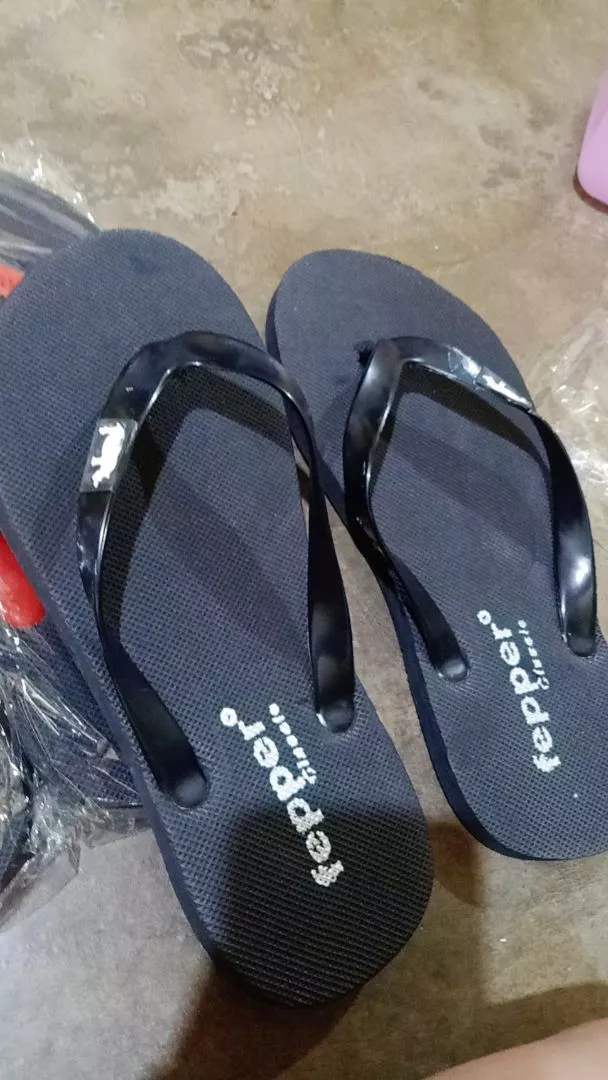 Sandal Jepit Peria Terbaru Fer Clasic Terlaris - Foto ulasan pembeli