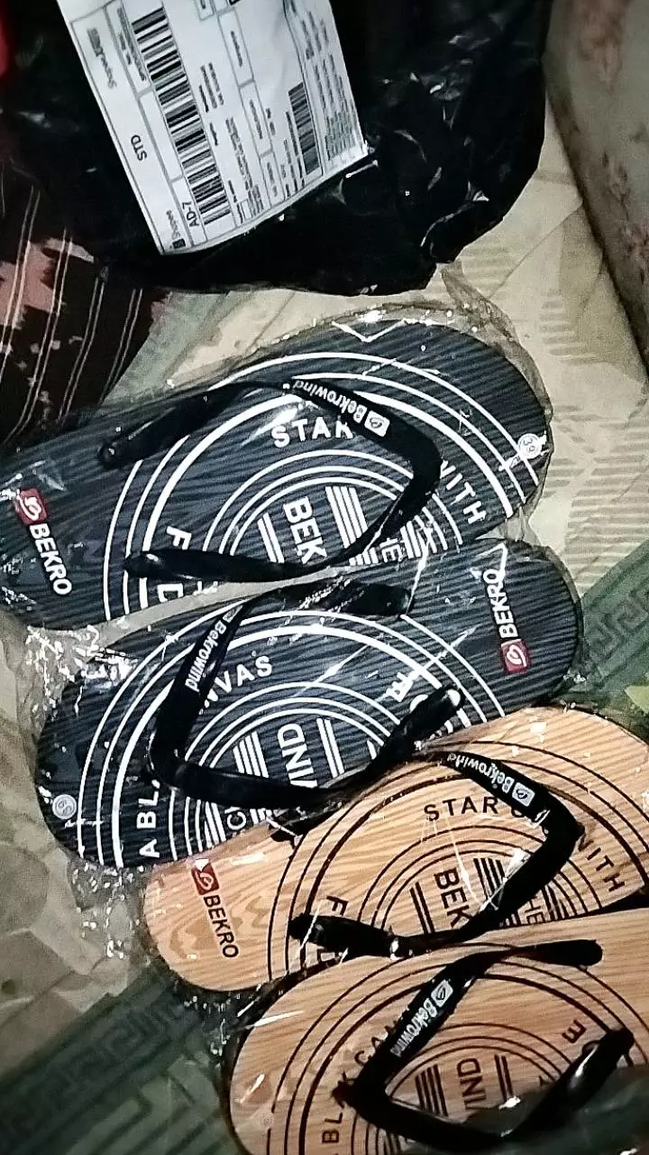 Sandal Jepit Pria Bekro 1 Jelly Outsole 2020 - Foto ulasan pembeli
