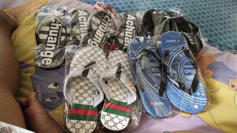 Sandal Jepit Pria Bekro 1 Jelly Outsole 2020 - Foto ulasan pembeli