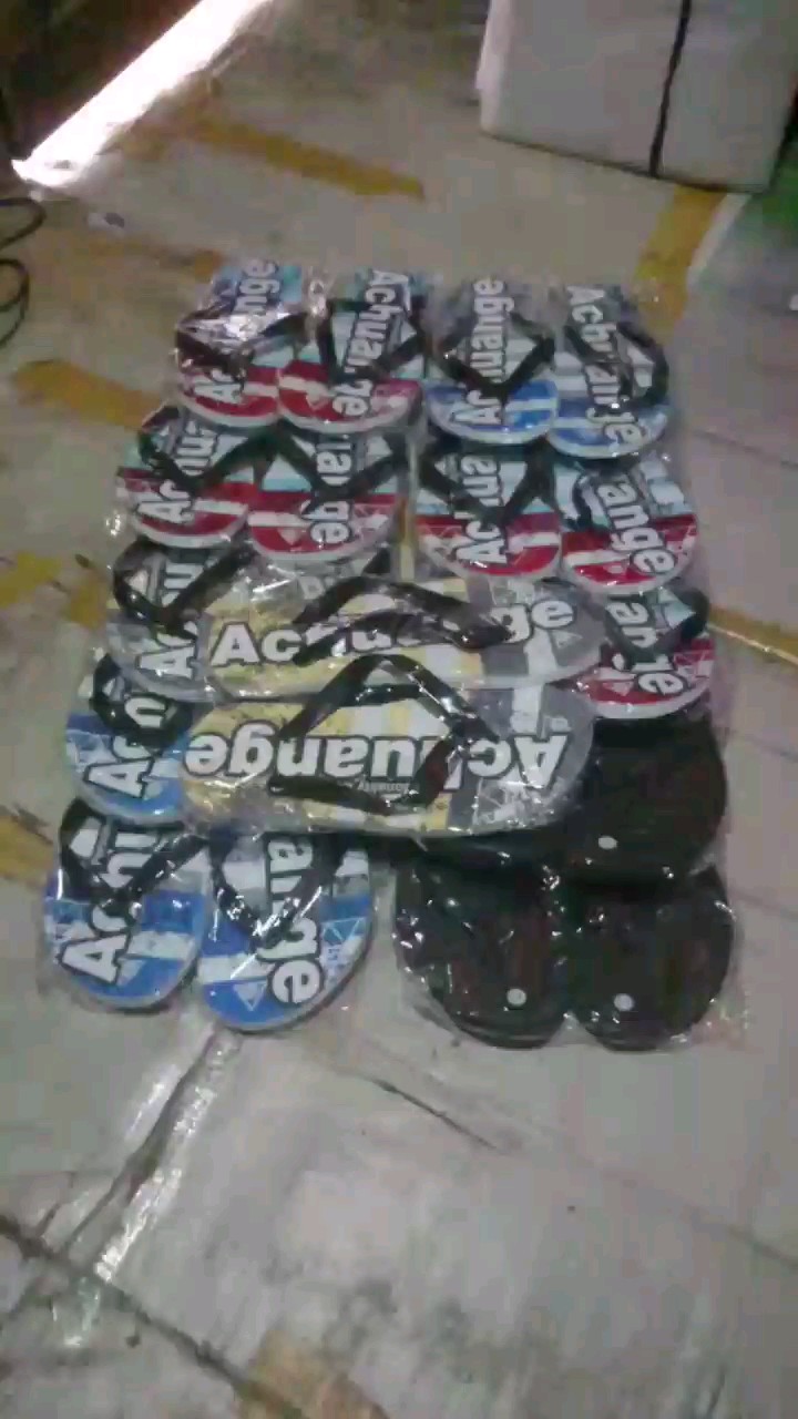 Sandal Jepit Pria Motif Achuange Bahan Spon - Foto ulasan pembeli