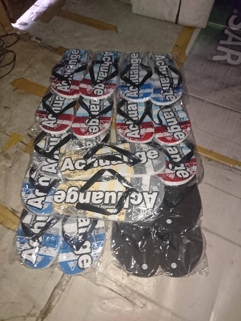 Sandal Jepit Pria Motif Achuange Bahan Spon - Foto ulasan pembeli