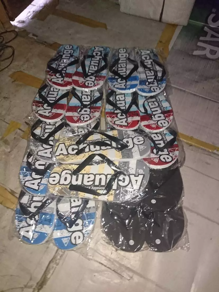Sandal Jepit Pria Motif Achuange Bahan Spon - Foto ulasan pembeli