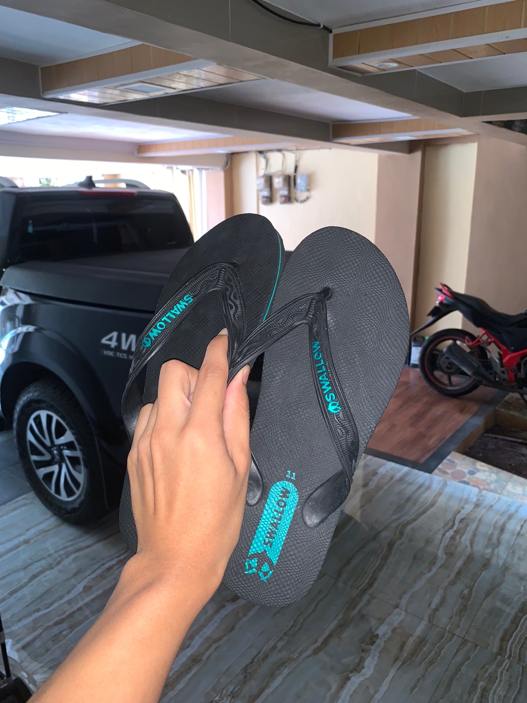SANDAL JEPIT SWALLOW BLACK PEARL & BLACK GOLD & ARMY & CAMO & MAPLE - Foto ulasan pembeli