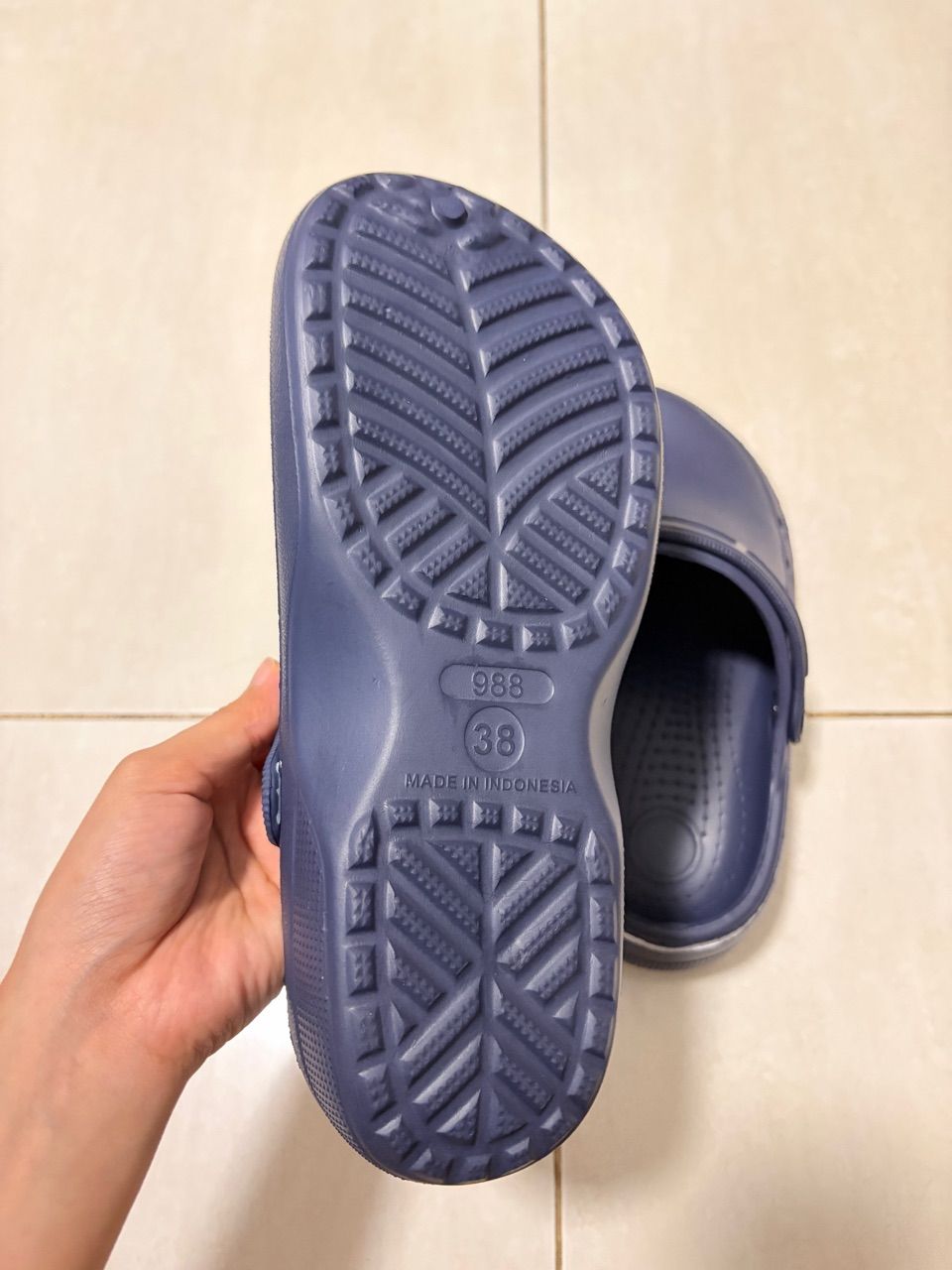 Sandal Kodok Polos Pria Wanita Anti Slip EVA - Foto ulasan pembeli