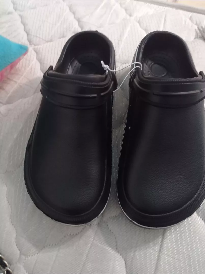 Sandal Kodok Polos Pria Wanita Anti Slip EVA - Foto ulasan pembeli