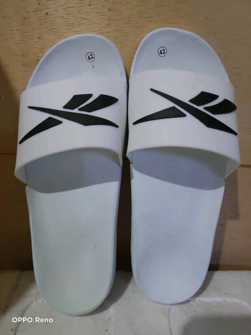 Sandal Pria GRADEORI TERLARIS 37-43 - Foto ulasan pembeli