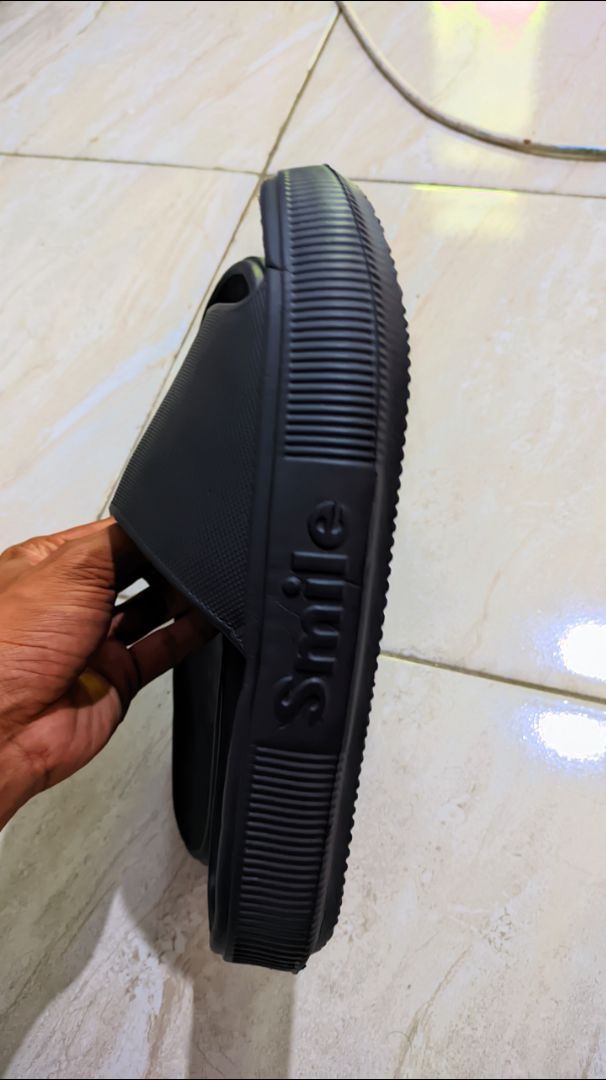 Sandal Pria Karet Empuk Non-Slip Murah - Foto ulasan pembeli