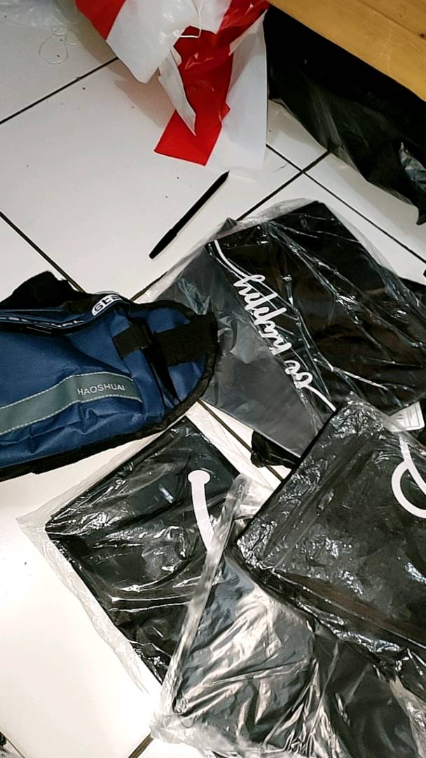 Sansurbags Waistbag Termurah Pria Wanita Dinir - Foto ulasan pembeli