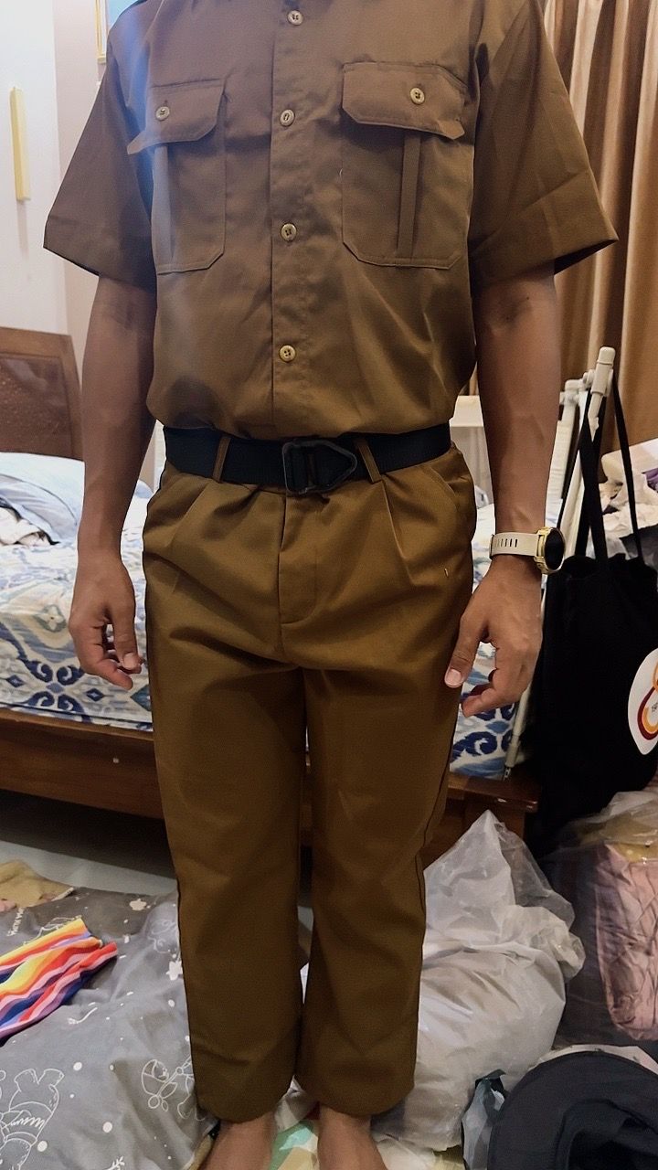 Setelan Kemeja Pria Wanita Seragam Dinas Pns Warna Khaki Tua/Muda - Foto ulasan pembeli
