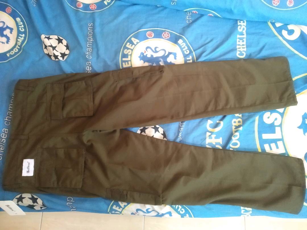 Selfless – Men’s Castle Regular Fit Cargo Pant - Foto ulasan pembeli