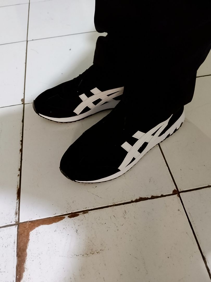 SEPATU 0NITSUKA TIGER California 78 Deluxe Cream Blue Red CLASSIC KASUAL SANTAI BEST SELER - Foto ulasan pembeli