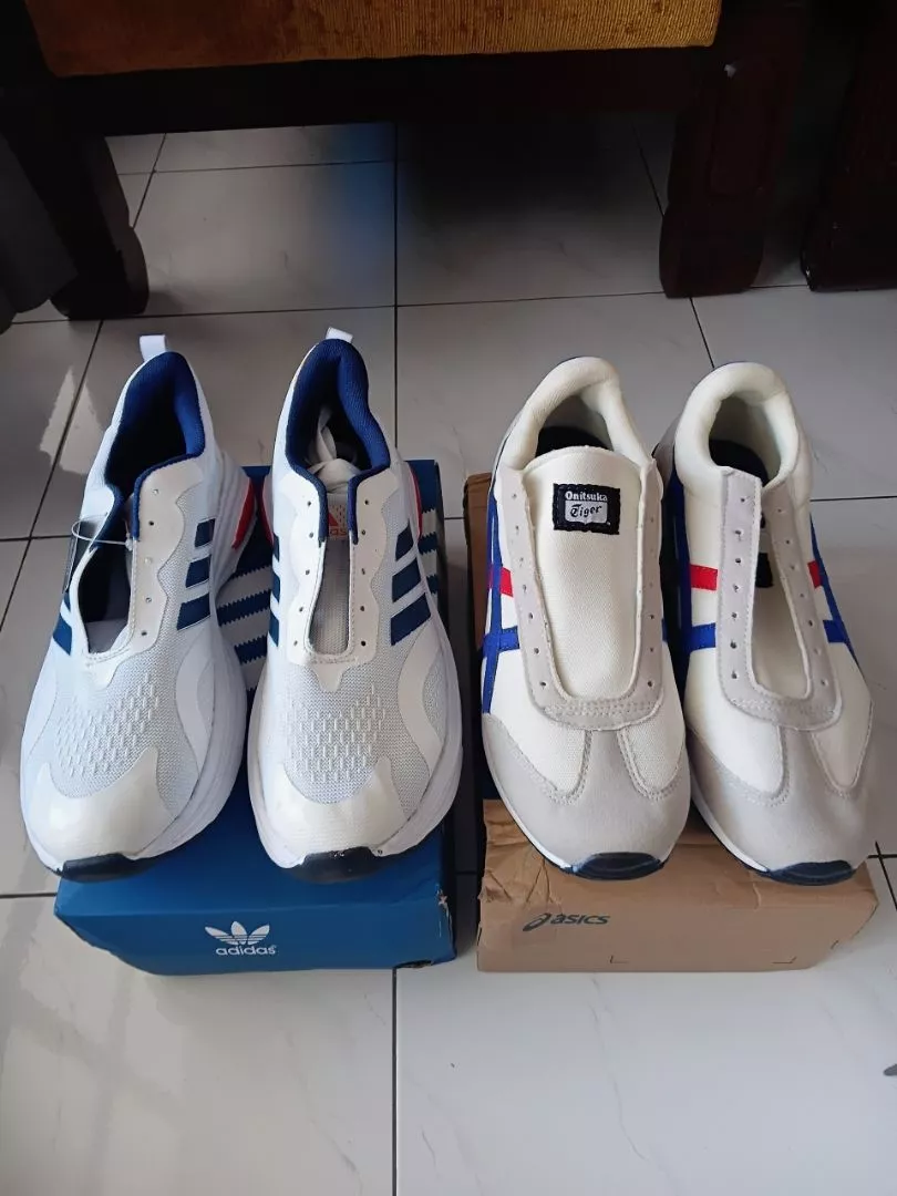 SEPATU 0NITSUKA TIGER California 78 Deluxe Cream Blue Red CLASSIC KASUAL SANTAI BEST SELER - Foto ulasan pembeli