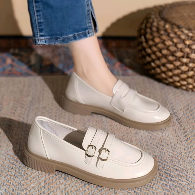 Sepatu Oxford Wanita Slip On Kulit Sintetis - foto 1 dari 10
