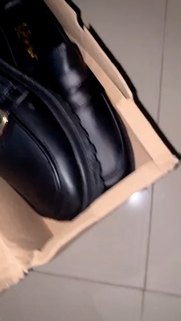 Sepatu Oxford Wanita Slip On Kulit Sintetis - Foto ulasan pembeli