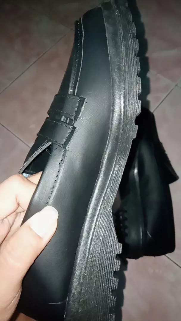 Sepatu Oxford Wanita Slip On Kulit Sintetis - Foto ulasan pembeli