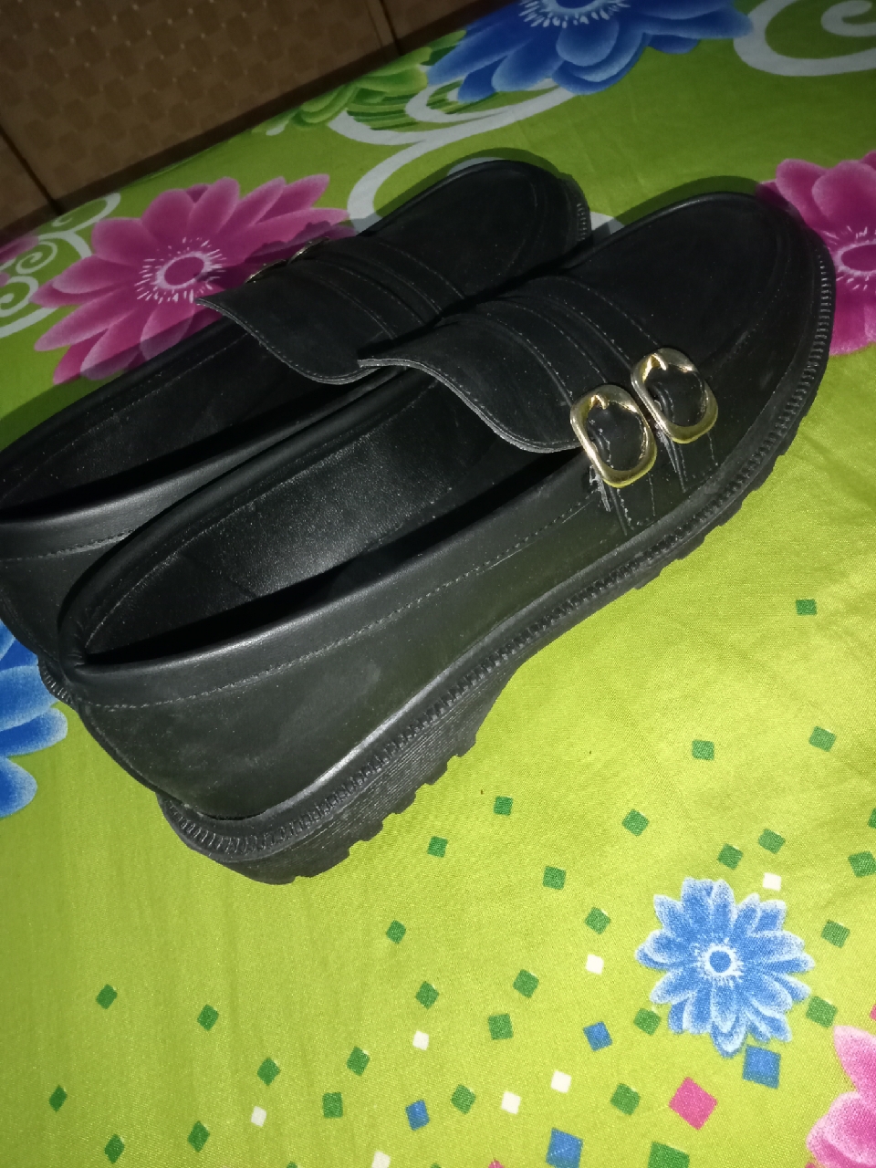 Sepatu Oxford Wanita Slip On Kulit Sintetis - Foto ulasan pembeli