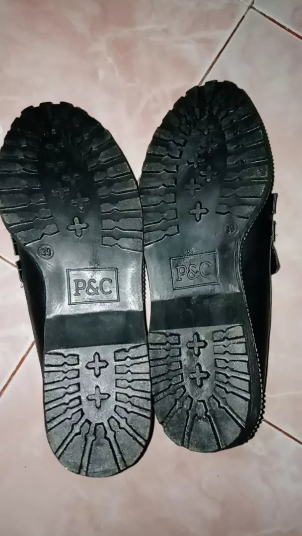 Sepatu Oxford Wanita Slip On Kulit Sintetis - Foto ulasan pembeli
