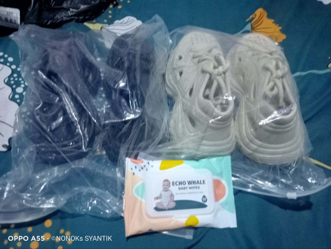 Sepatu Olahraga Pria Wanita Empuk Antislip - Foto ulasan pembeli