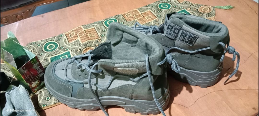 Sepatu boots casual import pria wanita sepatu hitam full terlaris sepatu kerja terbaru cod - foto 3 dari 10, intanchannel400
