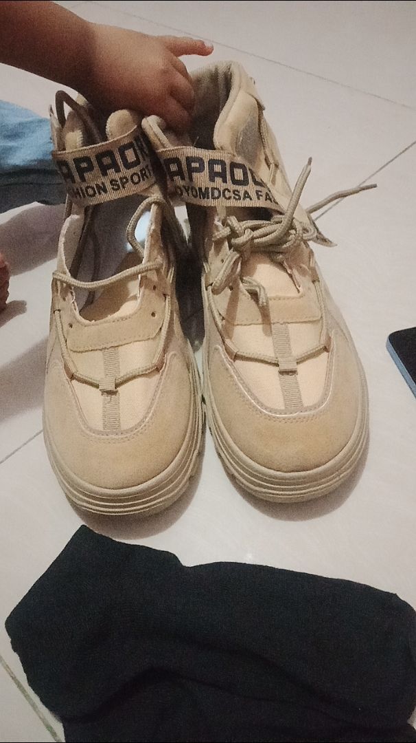 Sepatu boots casual import pria wanita sepatu hitam full terlaris sepatu kerja terbaru cod - Foto ulasan pembeli