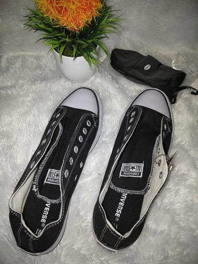sepatu convers70. + box sepatu sneakers canvas 12's - Foto ulasan pembeli