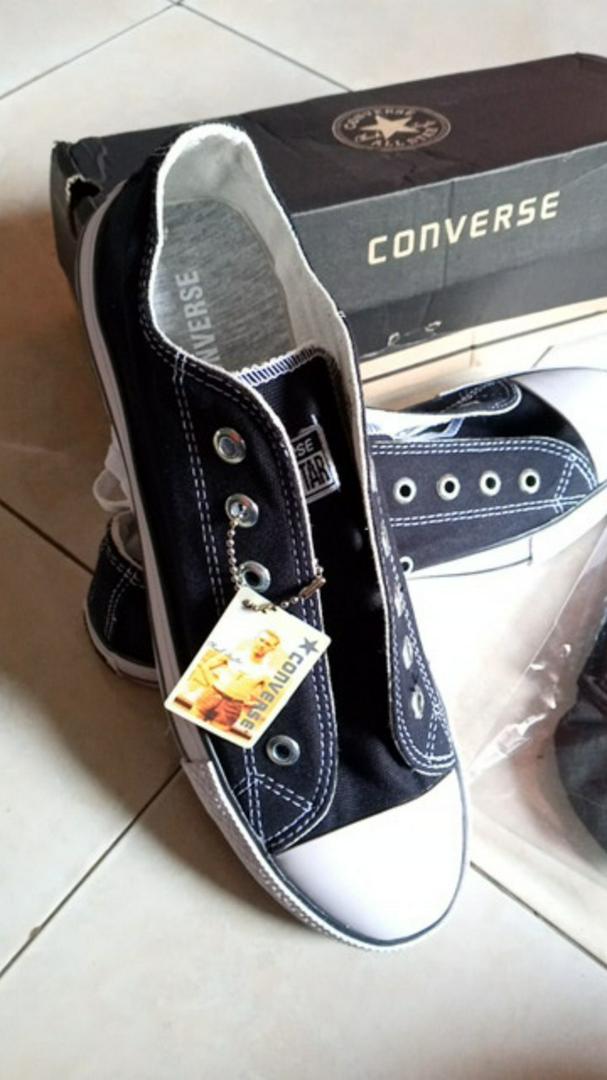 sepatu convers70. + box sepatu sneakers canvas 12's - Foto ulasan pembeli