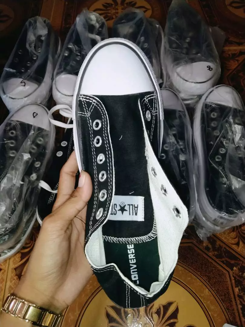 Sepatu Converse Allstar Kw Super No Box Anak - Foto ulasan pembeli