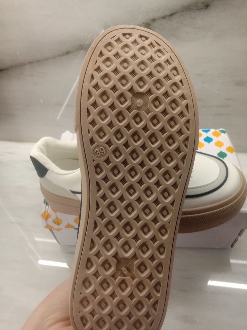 Sepatu DNY Sepatu Sneakers Wanita Running Shoes Perempuan Casual Shoes Spatu Jalan Import 0444D - Foto ulasan pembeli