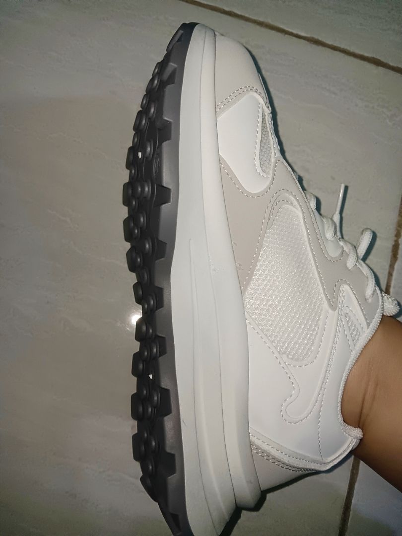 Sepatu DNY Sepatu Sneakers Wanita Spatu Olahraga Kekinian Sneaker Cewek Te Wanita Running Shoes 0483 - foto 2 dari 10, liyadimaz