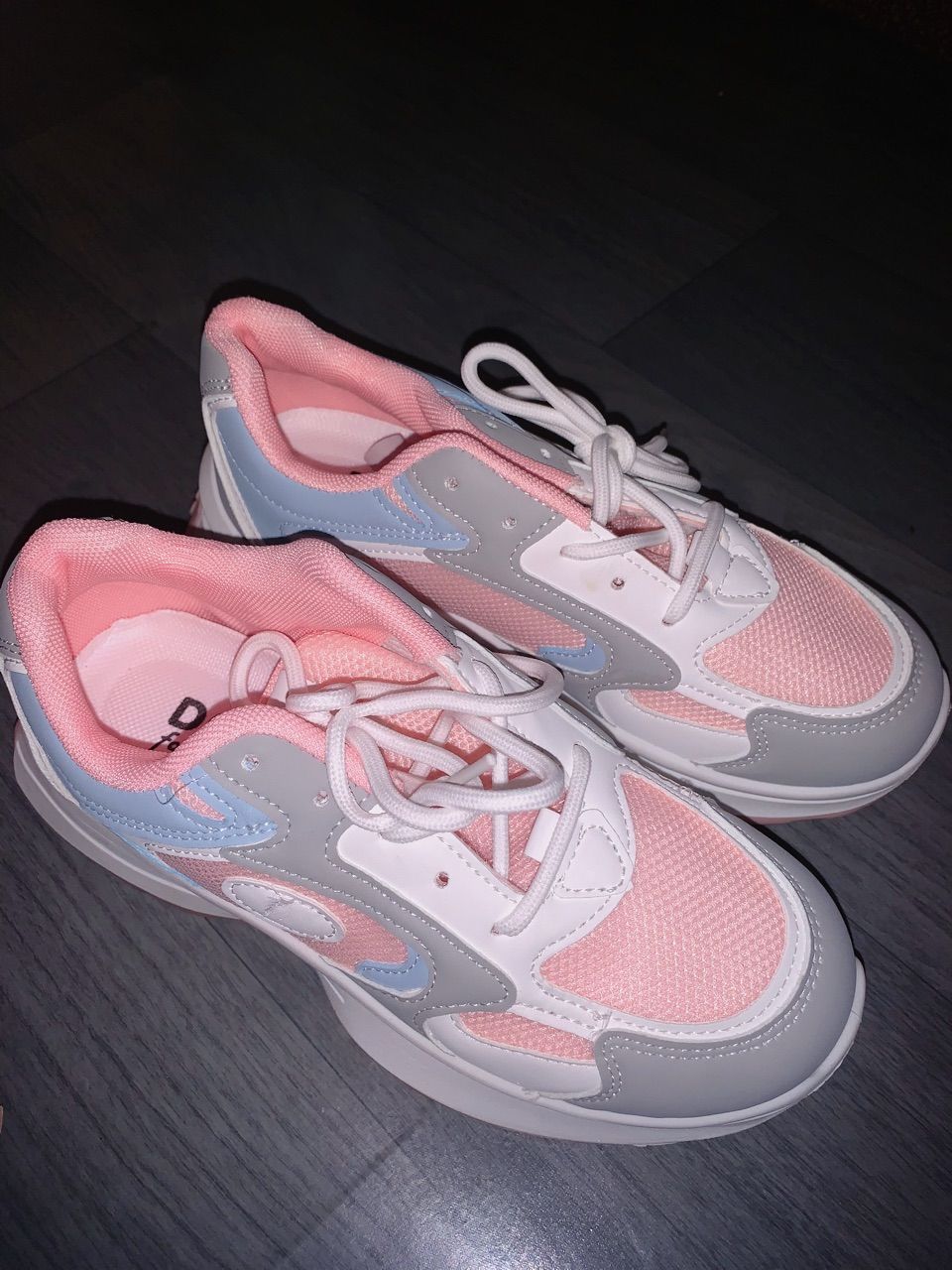 Sepatu DNY Sepatu Sneakers Wanita Spatu Olahraga Kekinian Sneaker Cewek Te Wanita Running Shoes 0483 - Buyer review photo