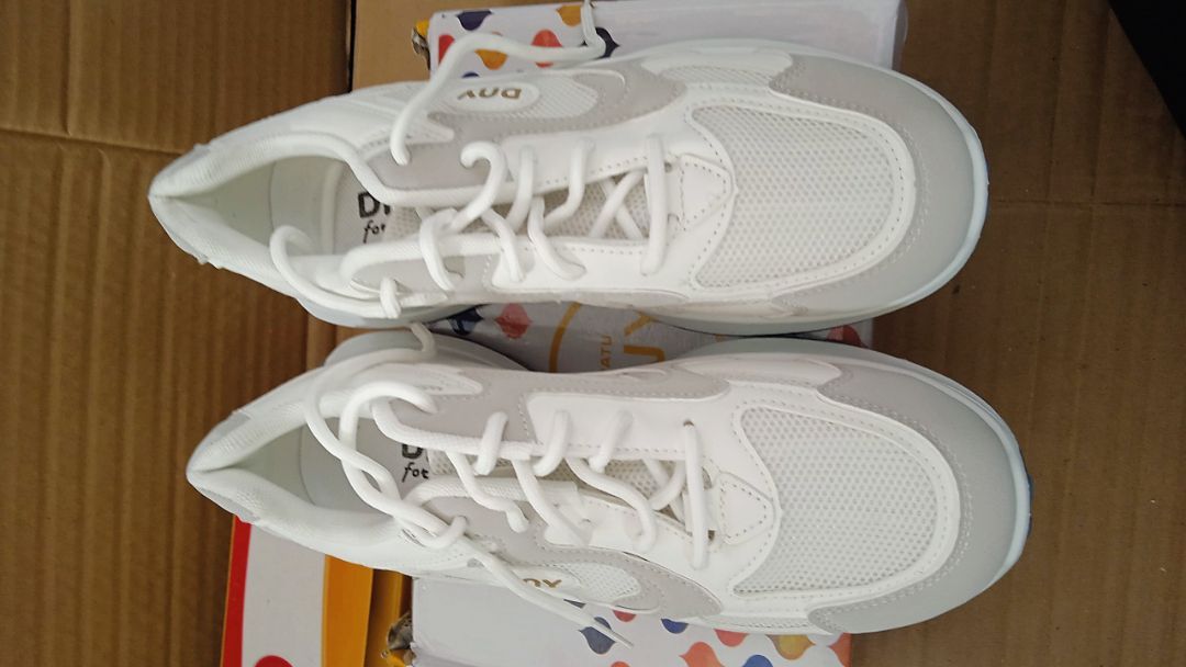 Sepatu DNY Sepatu Sneakers Wanita Spatu Olahraga Kekinian Sneaker Cewek Te Wanita Running Shoes 0483 - Buyer review photo