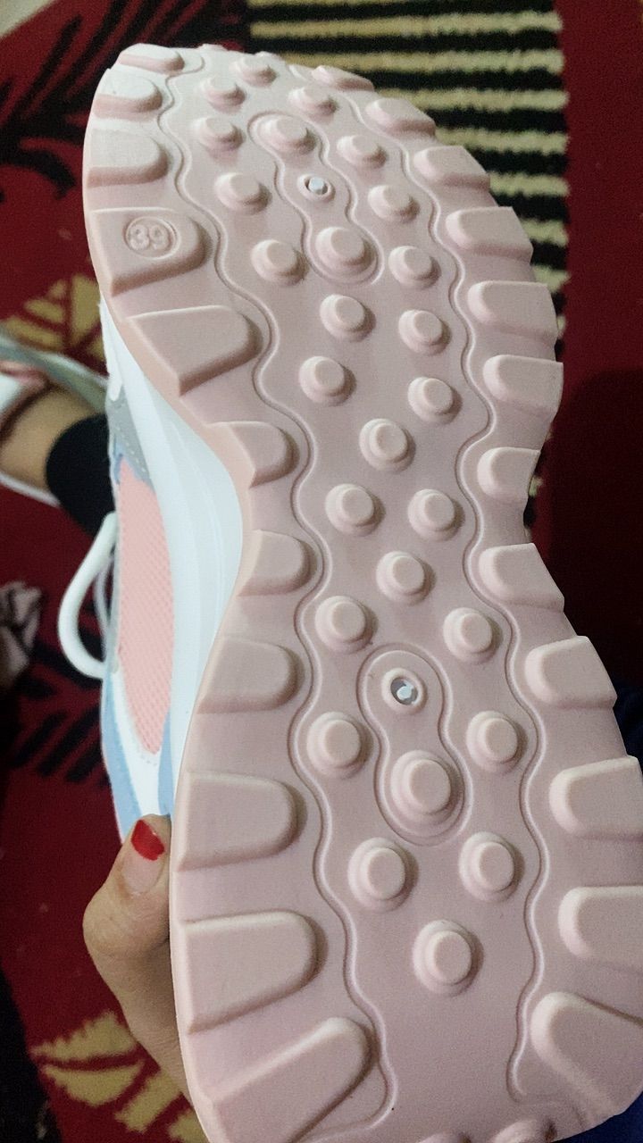 Sepatu DNY Sepatu Sneakers Wanita Spatu Olahraga Kekinian Sneaker Cewek Te Wanita Running Shoes 0483 - Buyer review photo