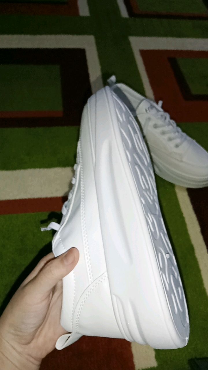 Sepatu DNY Sneakers Wanita Sepatu Perempuan Running Shoes Casual Shoes Spatu Olahraga Import 0010 - Foto ulasan pembeli