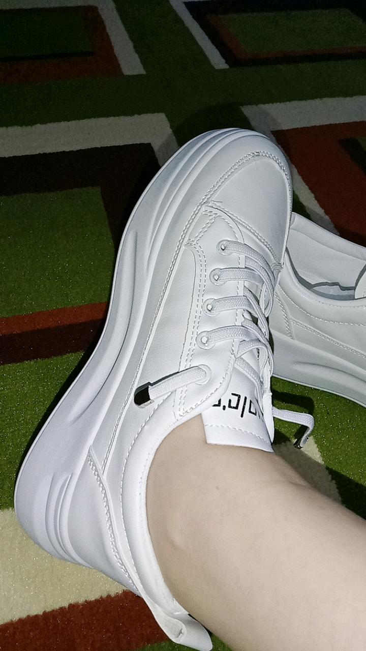 Sepatu DNY Sneakers Wanita Sepatu Perempuan Running Shoes Casual Shoes Spatu Olahraga Import 0010 - Foto ulasan pembeli